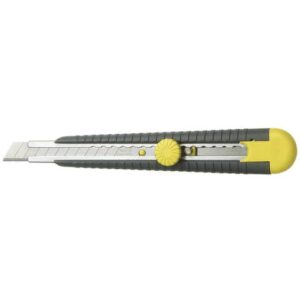 Cutter con lama a spezzare STANLEY da 9,5mm a 12 elementi