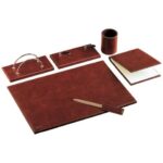 Munari burnt leatherette classic desk set